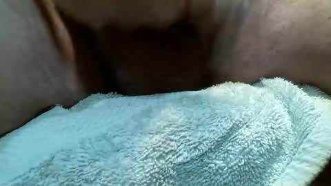 Jelly online show from 04-19-26, 08:13