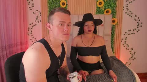 Snapshot of jen_patrick chatting on 09-10-25, 09:37 Jen Patrick online show from 09-10-25, 09:37