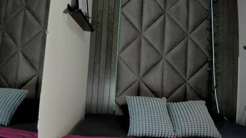 Jena  online show from 12-19-25, 07:54