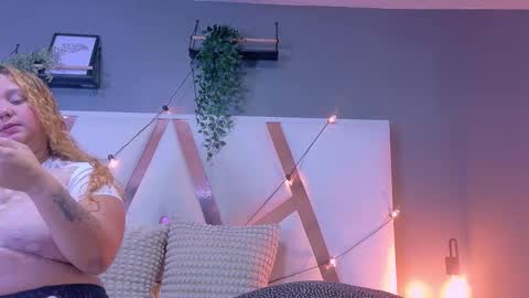 Jena  online show from 03-25-26, 02:50