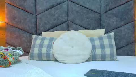 Snapshot of jenacooper__ chatting on 07-02-26, 03:06 Jena online show from 07-02-26, 03:06