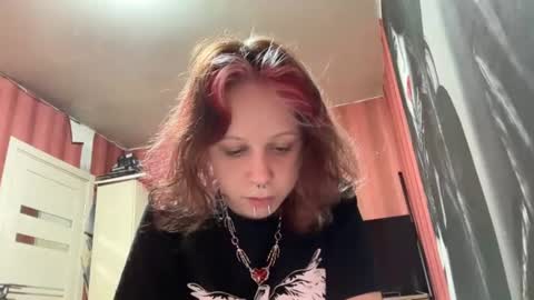 Snapshot of jenaehaby chatting on 06-25-26, 09:58 Jessica online show from 06-25-26, 09:58