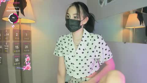 Molly online show from 12-21-25, 11:34