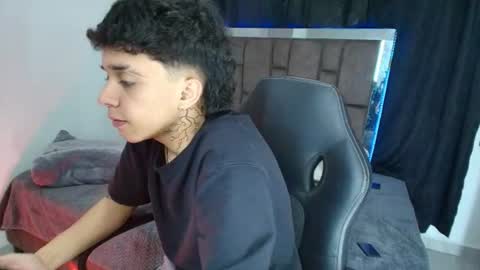 jendry_ online show from 07-16-26, 10:05