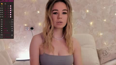 EvaSileZ online show from 10-10-25, 03:16