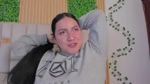 jeniferpowell_nm online show from 04-06-26, 07:26