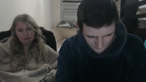 JenisAndPeter online show from 02-18-25, 06:04