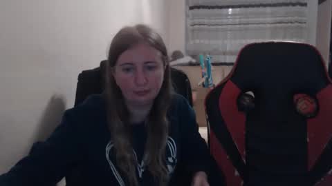 JenisAndPeter online show from 12-02-25, 07:09