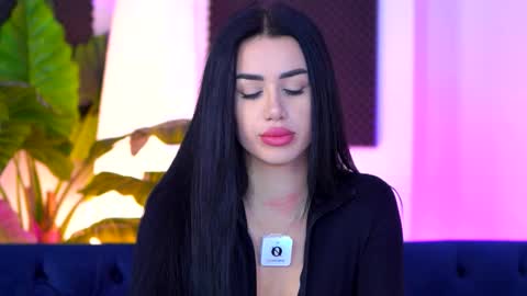 jenna_day online show from 11-15-25, 10:23