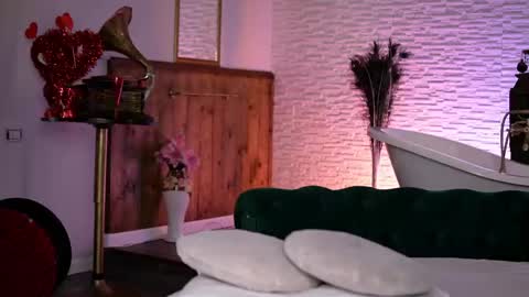 jenna_day online show from 05-11-26, 05:35