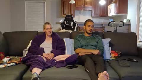 Snapshot of jenna_wettandricky_love chatting on 10-20-25, 12:00 Jenna Wett and Ricky Love online show from 10-20-25, 12:00