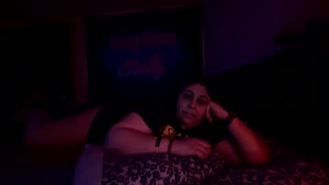 Snapshot of jennabrady chatting on 09-14-25, 08:35  Dragon Queen. Be my Dragon --  and  online show from 09-14-25, 08:35