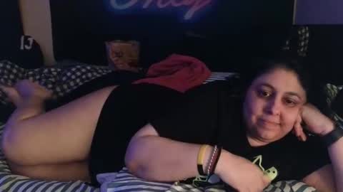 Snapshot of jennabrady chatting on 10-18-25, 02:03  Dragon Queen. Be my Dragon --  and  online show from 10-18-25, 02:03