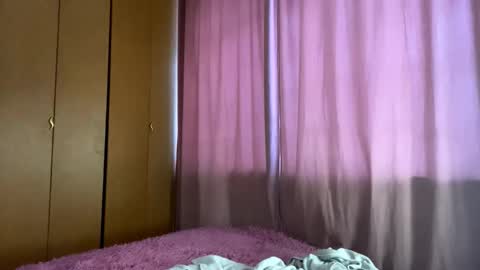 Mia online show from 01-08-26, 10:06