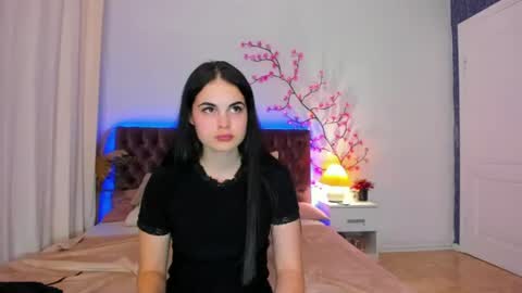 Snapshot of jennamiu chatting on 07-13-26, 12:08 Jenna online show from 07-13-26, 12:08