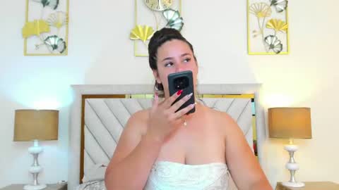 Snapshot of jenner_madison chatting on 06-16-26, 11:57 jenner_madison online show from 06-16-26, 11:57