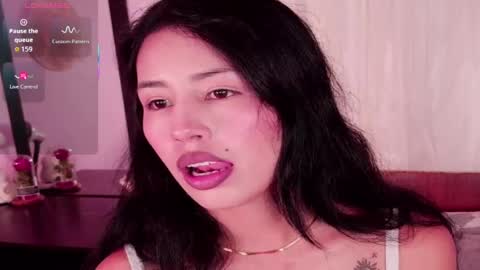 Jenner online show from 04-13-26, 07:41