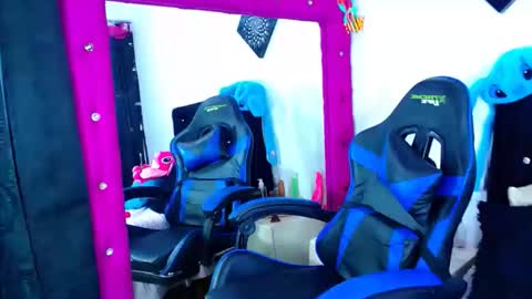 jenn online show from 03-05-26, 07:48