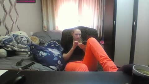 JenniDeep online show from 01-19-26, 08:51