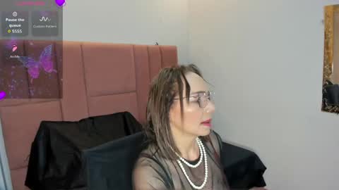 Jennie online show from 04-15-26, 12:34