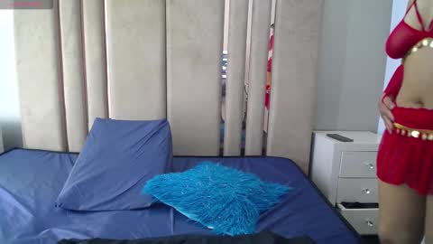 Jennifer online show from 02-09-26, 10:14