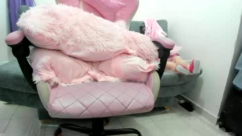 Snapshot of jennifer_bodyy0404 chatting on 06-14-26, 02:24 jennifer_bodyy0404 online show from 06-14-26, 02:24