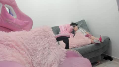 Snapshot of jennifer_bodyy0404 chatting on 06-17-26, 12:57 jennifer_bodyy0404 online show from 06-17-26, 12:57
