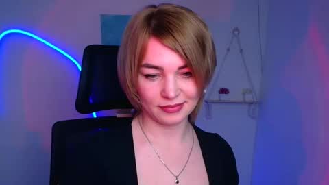 Jennifer online show from 02-12-26, 06:52