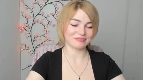 Jennifer online show from 03-04-26, 10:16