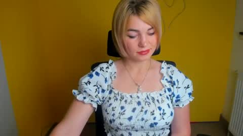 Jennifer online show from 07-23-26, 12:25