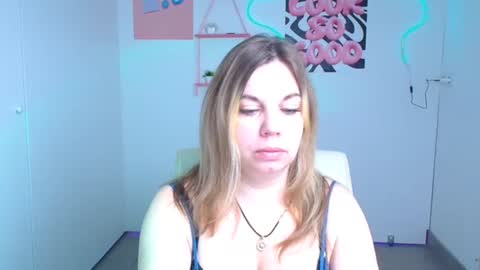 Jennifer online show from 10-11-25, 05:28