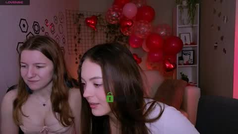 Snapshot of jennifer_sheil chatting on 02-10-26, 12:31 jennifer_sheil online show from 02-10-26, 12:31