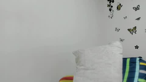 Snapshot of jenniferloveyou chatting on 06-09-26, 01:39 jenniferloveyou online show from 06-09-26, 01:39