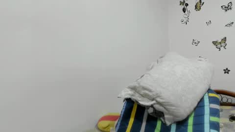 Snapshot of jenniferloveyou chatting on 06-09-26, 04:51 jenniferloveyou online show from 06-09-26, 04:51