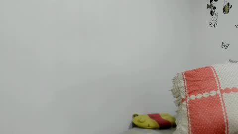 Snapshot of jenniferloveyou chatting on 06-13-26, 12:58 jenniferloveyou online show from 06-13-26, 12:58