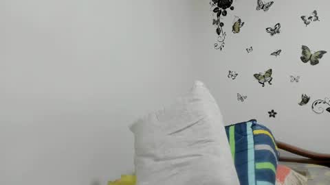Snapshot of jenniferloveyou chatting on 07-05-26, 10:28 jenniferloveyou online show from 07-05-26, 10:28