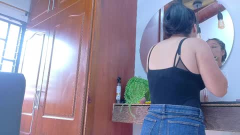 Jennifer vega  online show from 04-08-26, 08:42