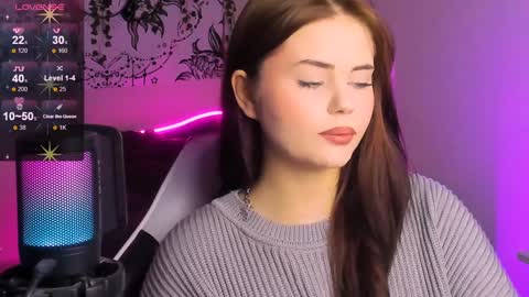 Jenni online show from 12-17-24, 07:15