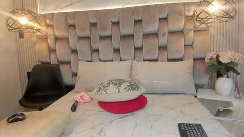 Snapshot of jennsexy_ chatting on 03-06-25, 08:05 Jennsexy  online show from 03-06-25, 08:05