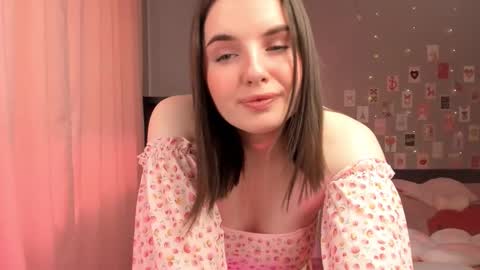 Snapshot of jenny_hopkins chatting on 02-20-26, 03:14 Fairy Jenny online show from 02-20-26, 03:14