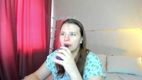 Snapshot of jenny_jimmy chatting on 04-13-26, 09:26 Jenny online show from 04-13-26, 09:26