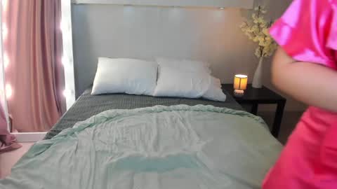 Snapshot of jenny_jimmy chatting on 04-23-26, 12:29 Jenny online show from 04-23-26, 12:29