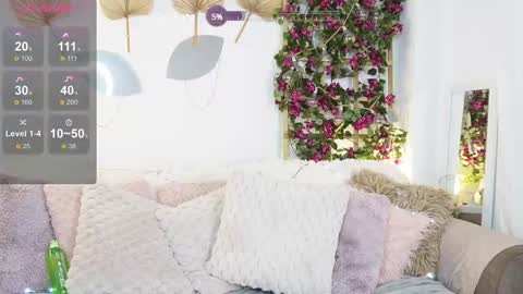 Jenny Roberts online show from 02-14-25, 12:19