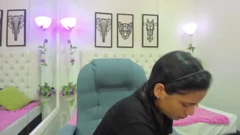 Snapshot of jenny_stark chatting on 06-18-26, 11:14 jenny_stark online show from 06-18-26, 11:14