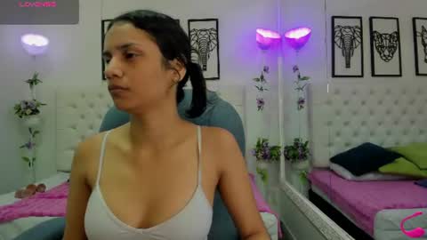 Snapshot of jenny_stark chatting on 06-25-26, 11:37 jenny_stark online show from 06-25-26, 11:37