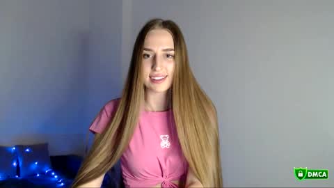 The Flower Power Models online show from 11-13-25, 01:54