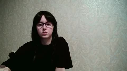 JennyOlset online show from 10-30-25, 02:46