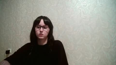 Snapshot of jennyolset chatting on 06-27-26, 02:49 JennyOlset online show from 06-27-26, 02:49