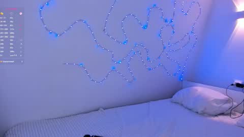 Snapshot of jennysilk chatting on 02-12-26, 09:26 Jenny online show from 02-12-26, 09:26