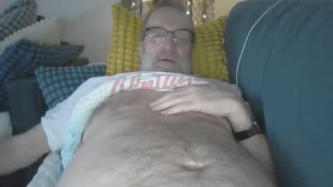 Snapshot of jens19651 chatting on 03-04-26, 05:57 jens19651 online show from 03-04-26, 05:57